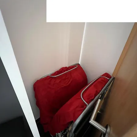 Two Separate With 5x Near Frankfurt,hanau * Nidderau