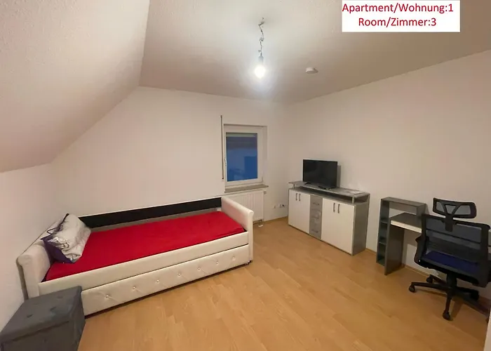 Two Separate With 5x Near Frankfurt,hanau Apartment Nidderau