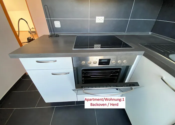 Two Separate With 5x Near Frankfurt,hanau Nidderau